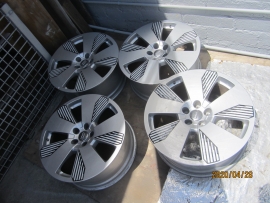 Audi - Alloy Wheel - 4KE.601.025.Q